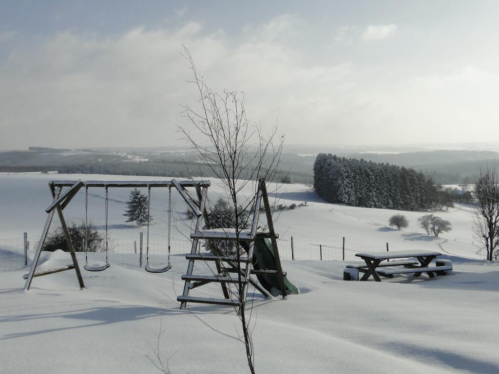 Holiday Home A Pas De Loup 라로셰안알데네 외부 사진