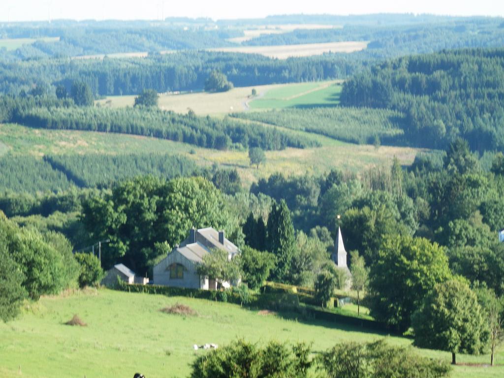Holiday Home A Pas De Loup 라로셰안알데네 외부 사진